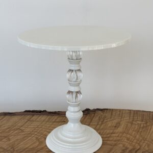 White Cake Stand